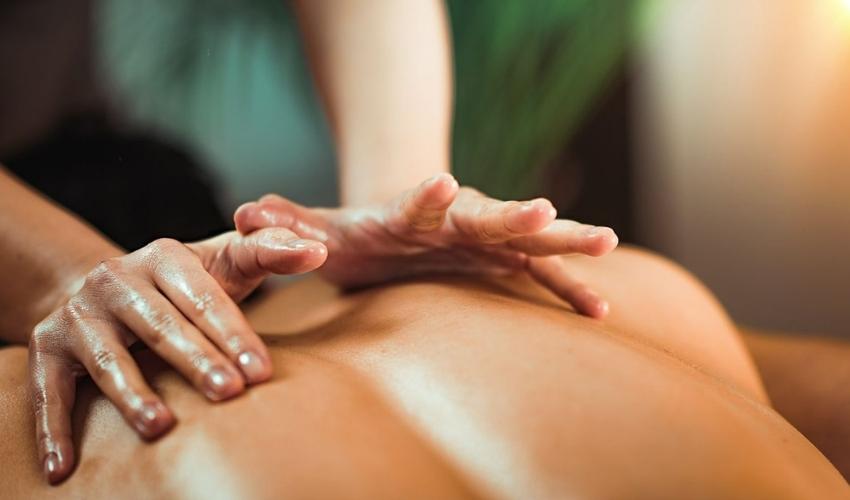 Dịch Vụ Massage Mây Spa