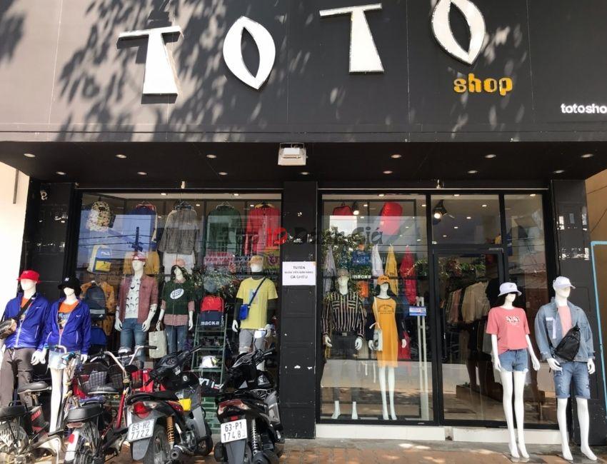 Toto Shop - Địa Điểm bán đồ đôi chất lượng tại HCM