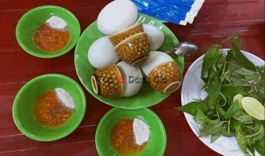 Trứng Vịt Lộn Kim Thảo – Quán Ăn Vặt Ngon Quận 2